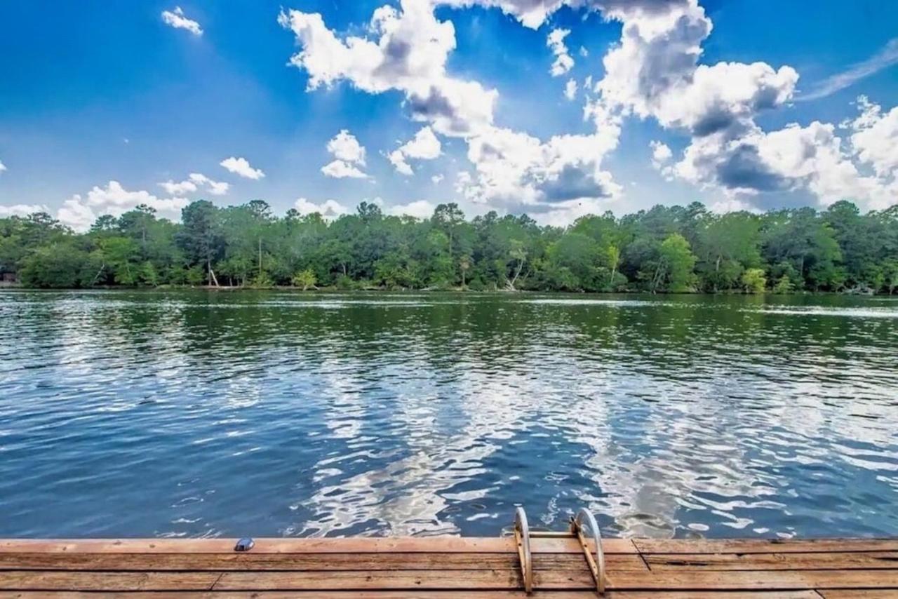 Boho Lakefront Condo With Stunning Views! Hawes Eksteriør billede